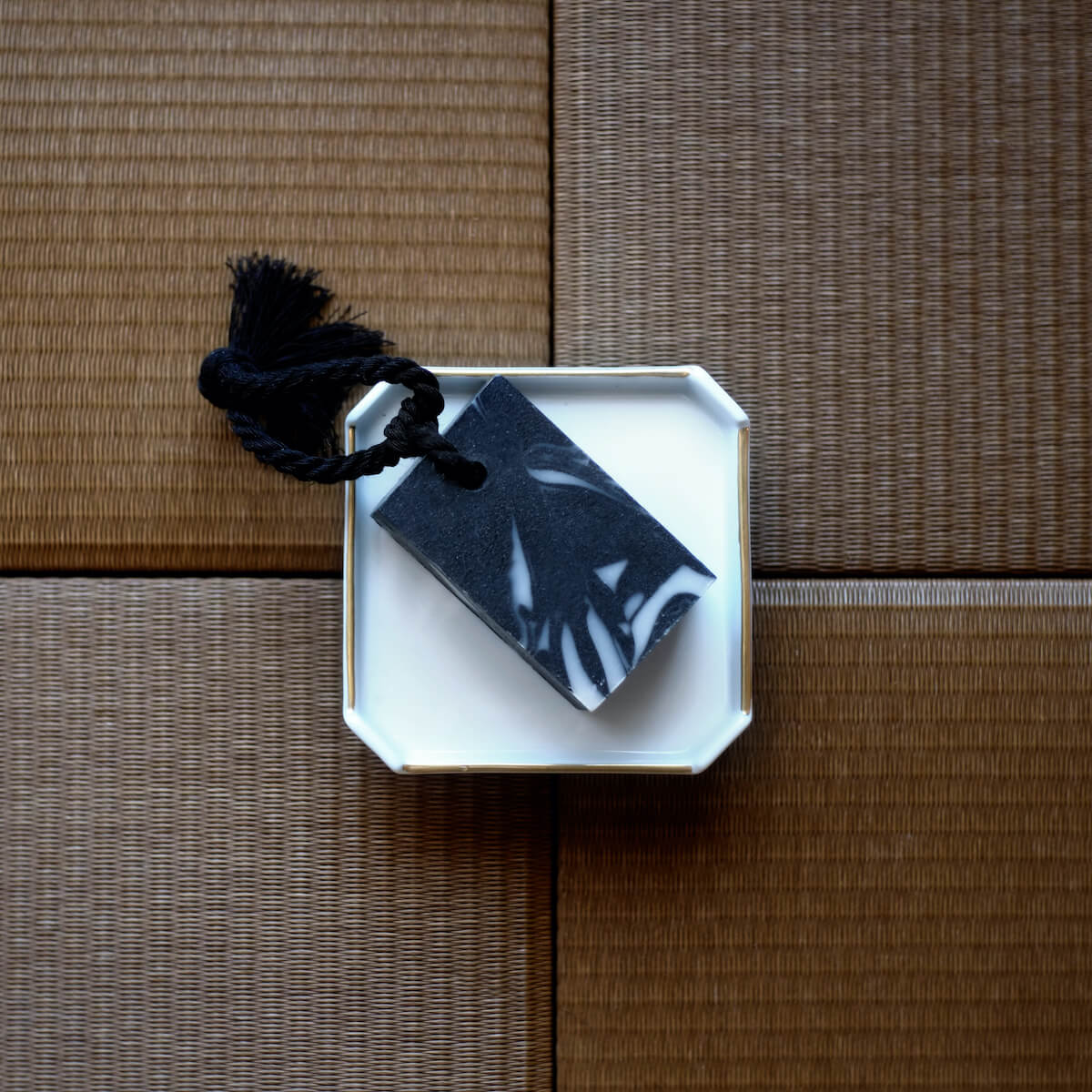 Pearl+ "Kamide" 石鹸皿