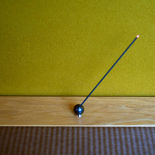 Pearl+ Insence Holder "Pearl" by Yamadamatsu Incense-Wood Co., Ltd.